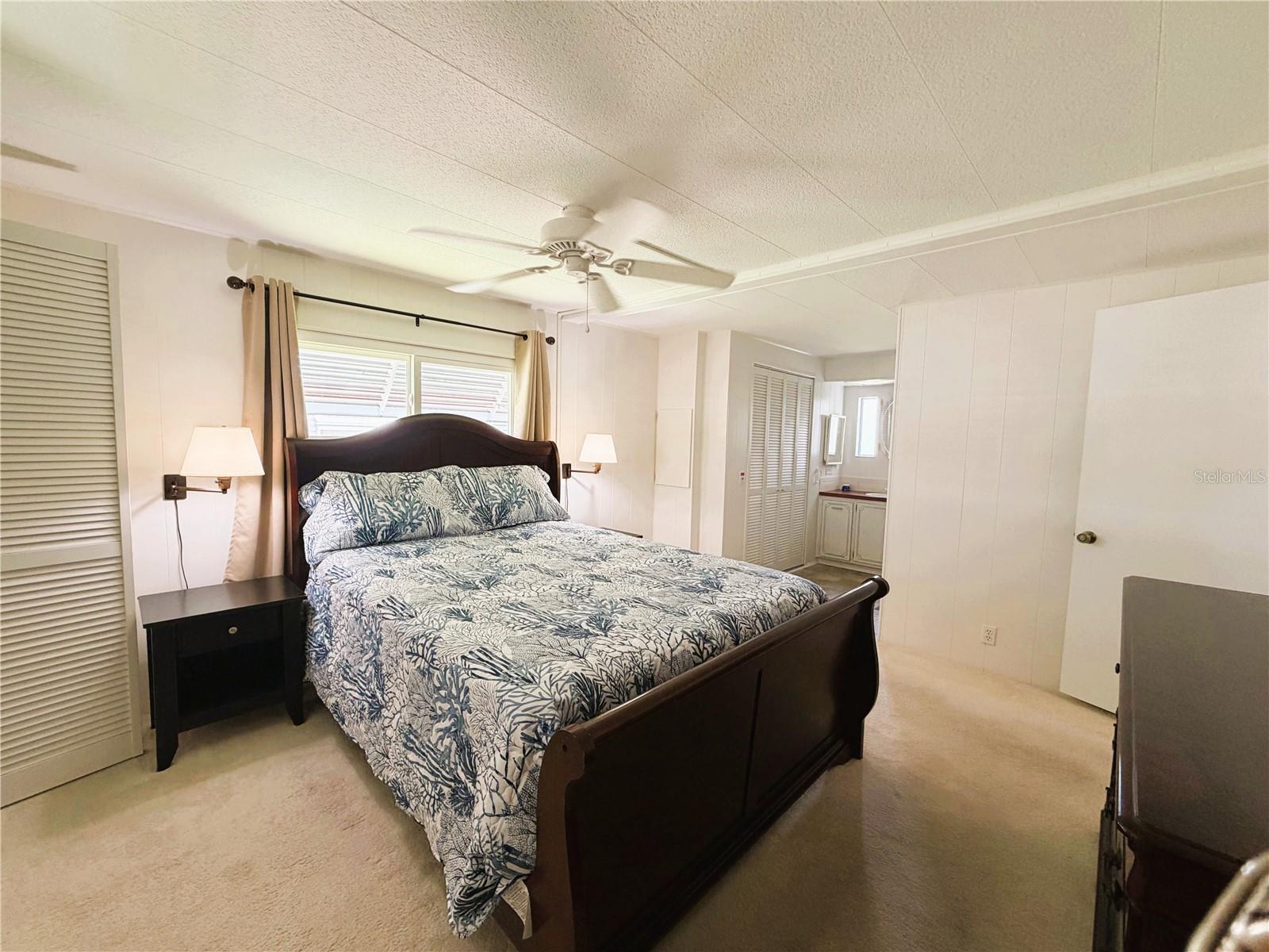 HAWTHORNE AT LEESBURG A COOP - Residential