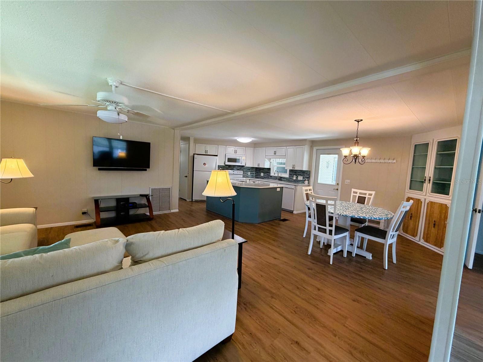 HAWTHORNE AT LEESBURG A COOP - Residential