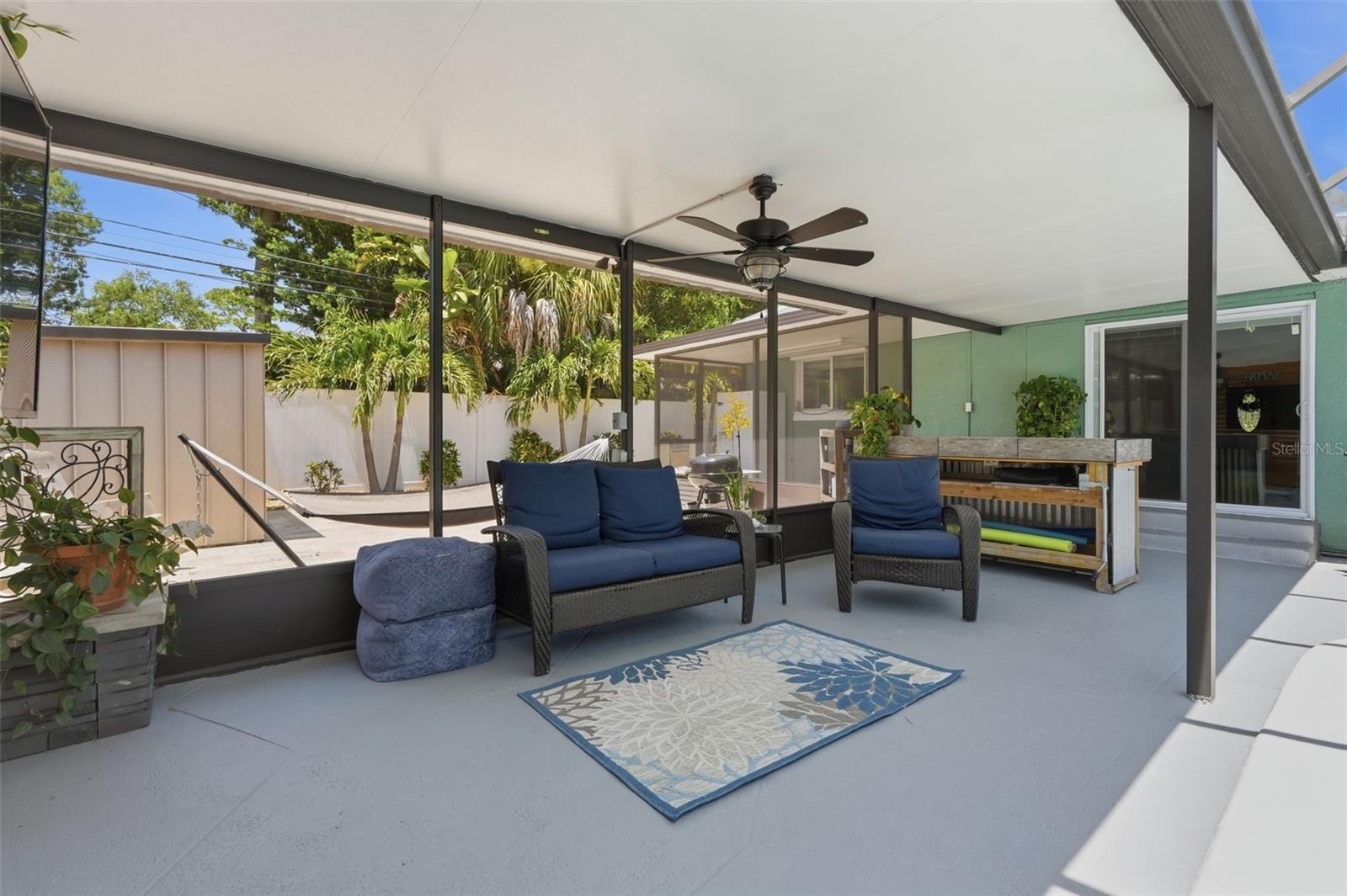 VILLA PARK ESTATES 1ST ADD - Residential