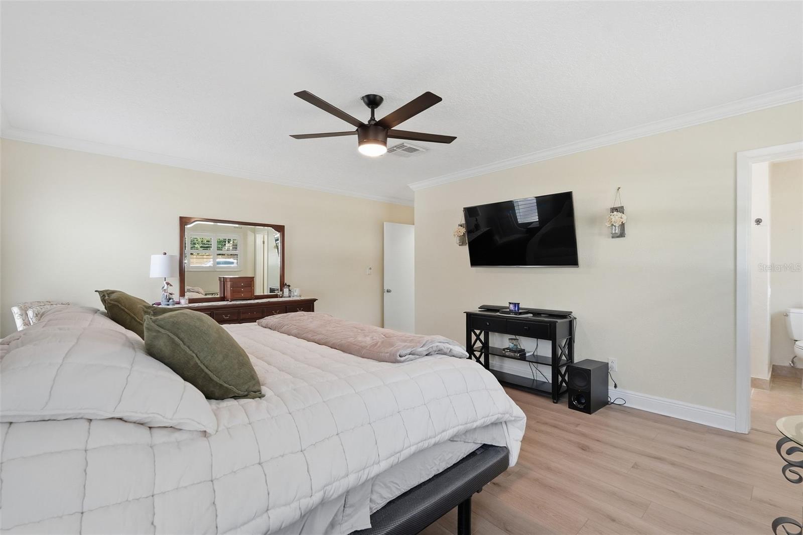 VILLA PARK ESTATES 1ST ADD - Residential