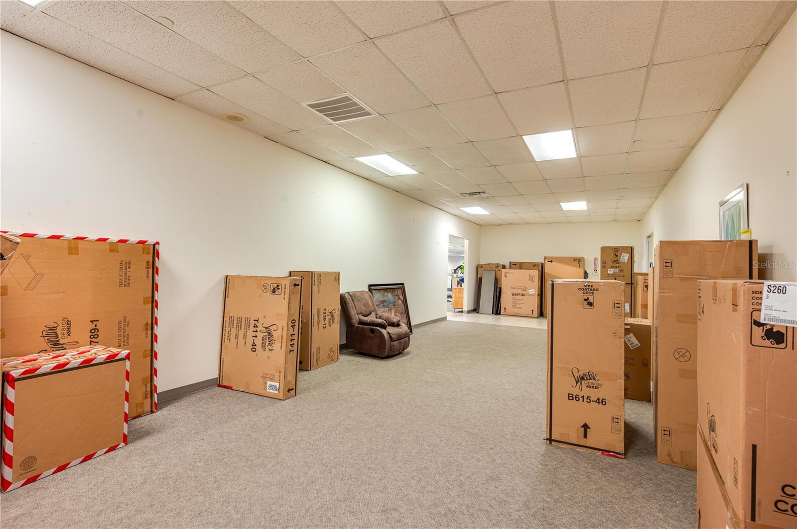 TWIN LAKE PARK SUB - Commercial Sale
