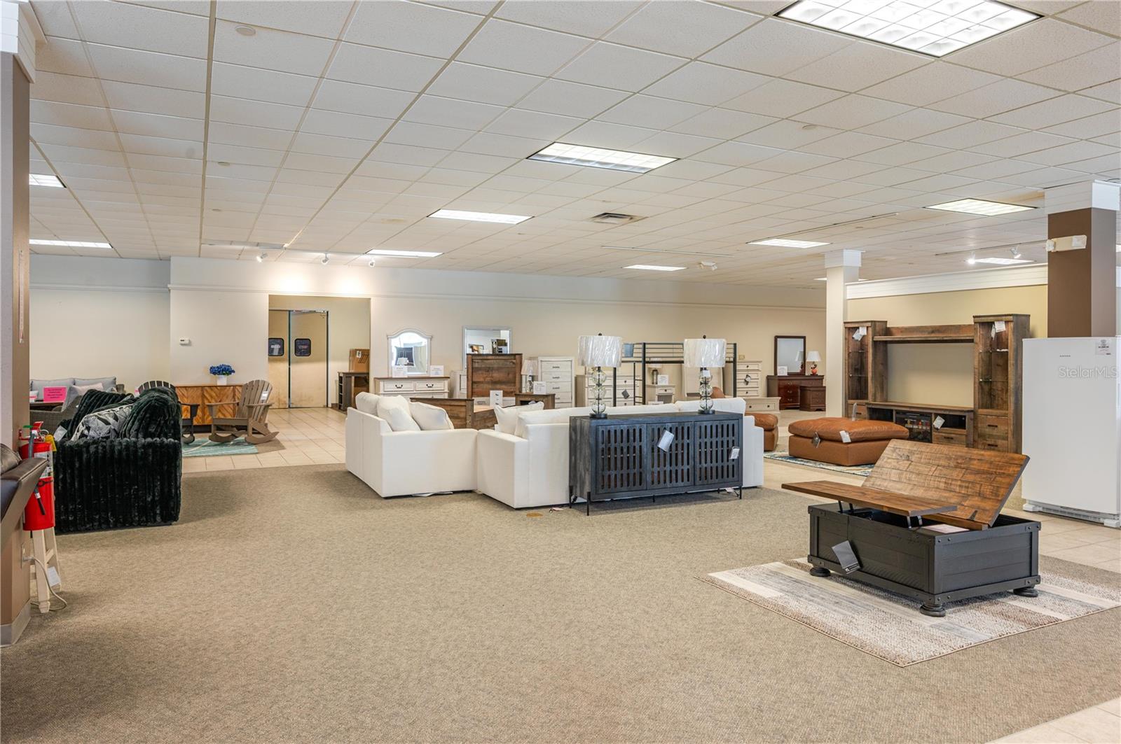 TWIN LAKE PARK SUB - Commercial Sale