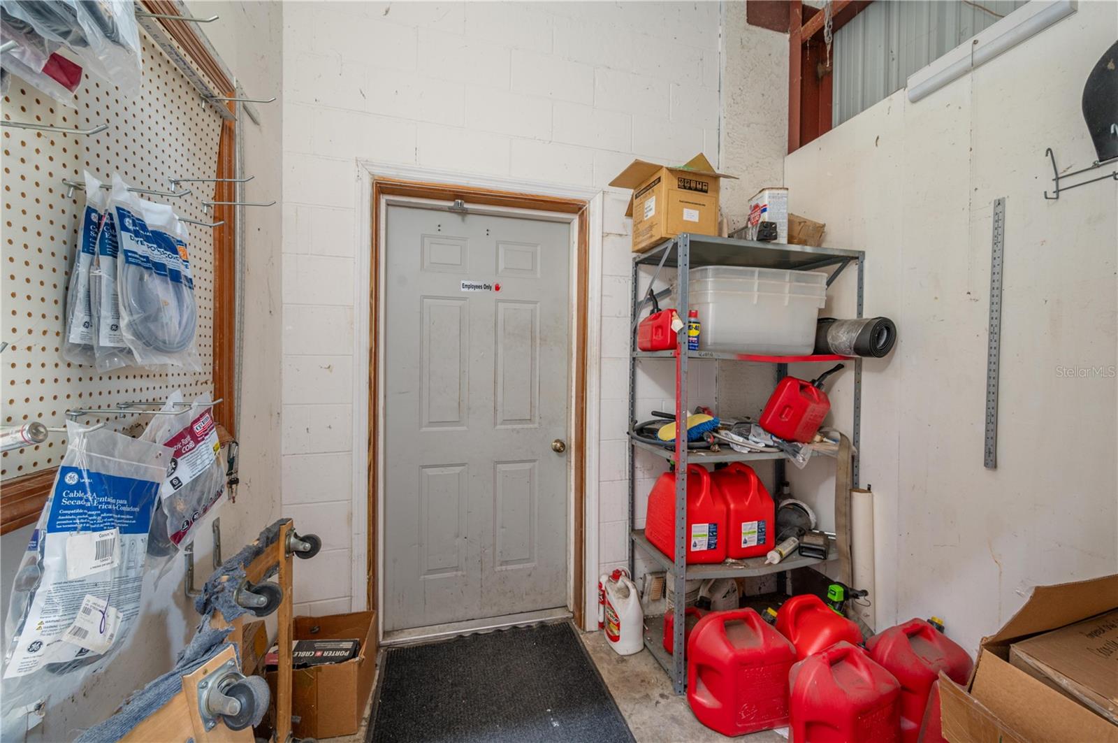 TWIN LAKE PARK SUB - Commercial Sale