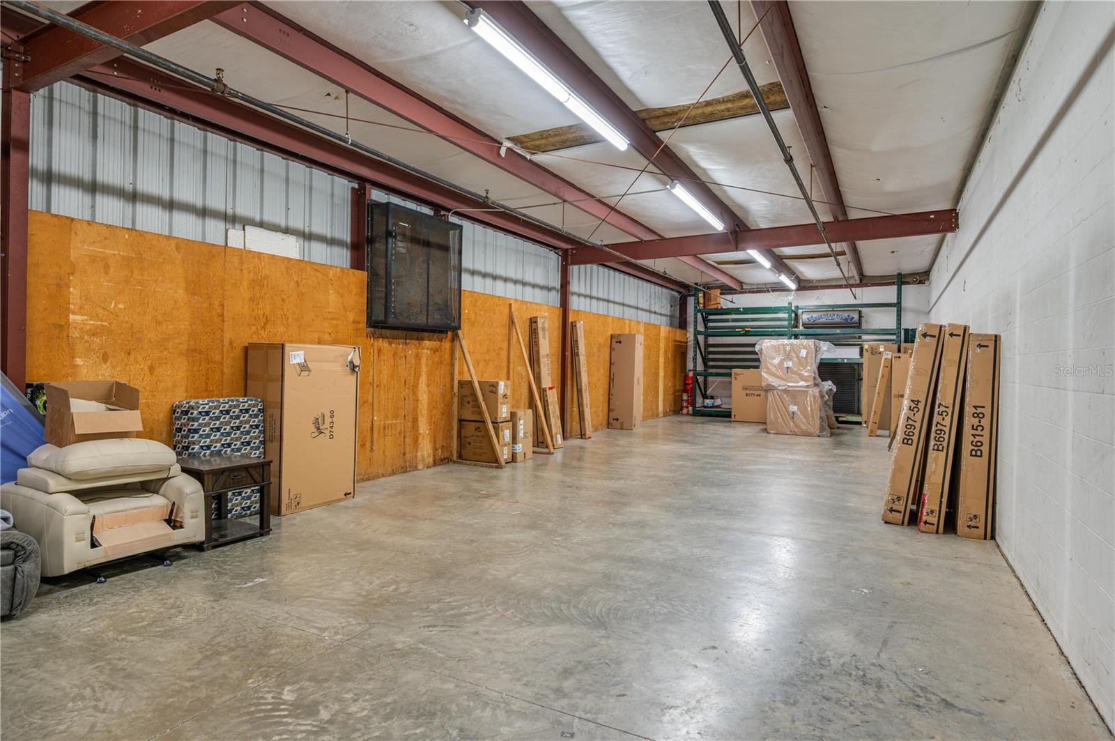 TWIN LAKE PARK SUB - Commercial Sale