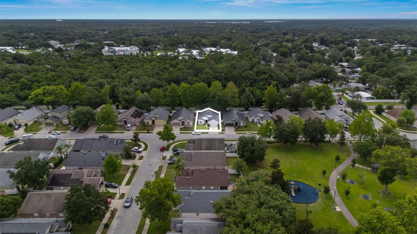 BLUE SPGS VILLAS - Residential