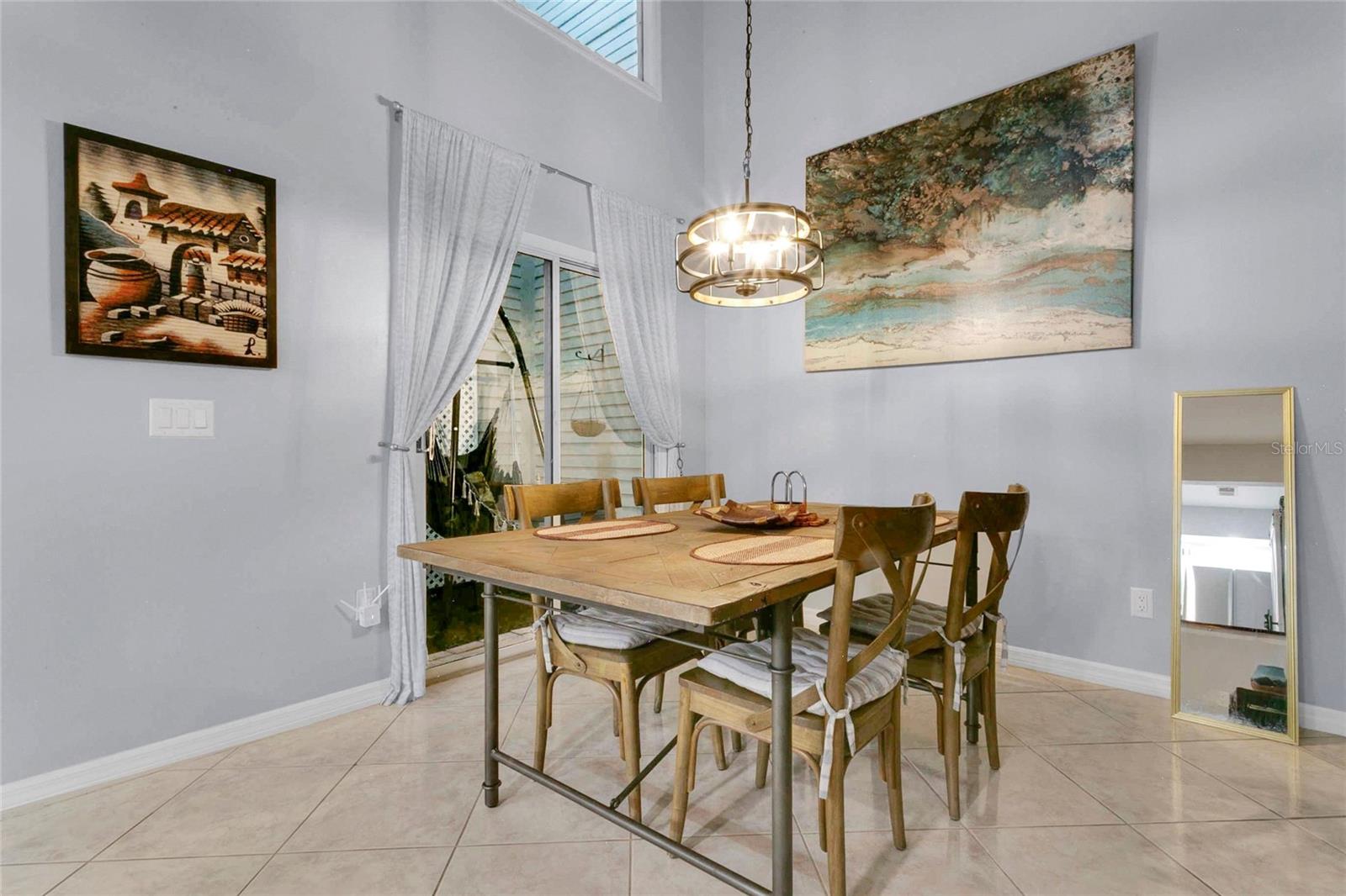 SOUTHERN VILLAS - Residential