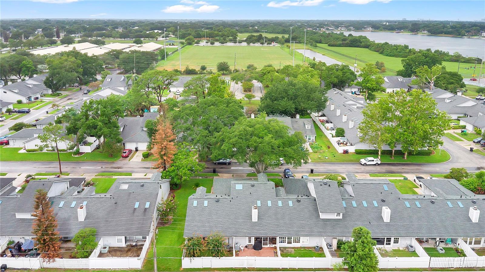 SOUTHERN VILLAS - Residential