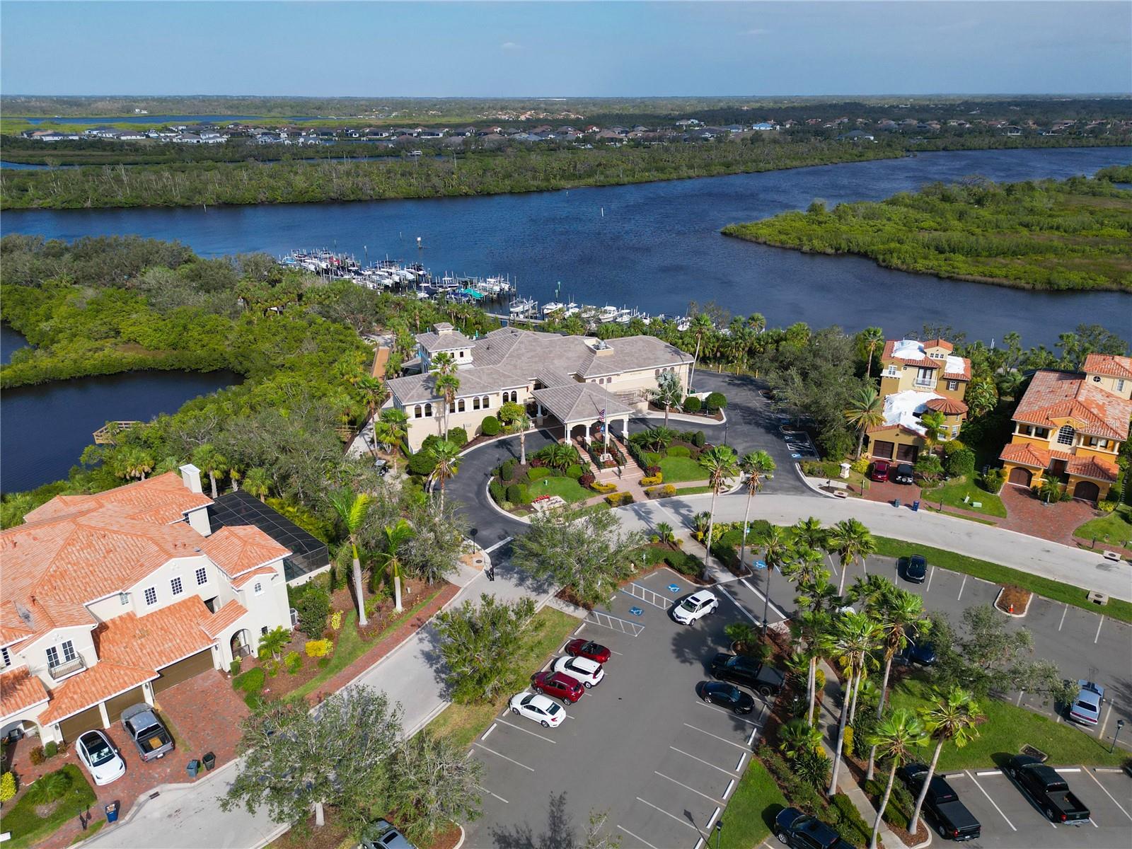 WATERLEFE GOLF & RIVER CLUB - Residential