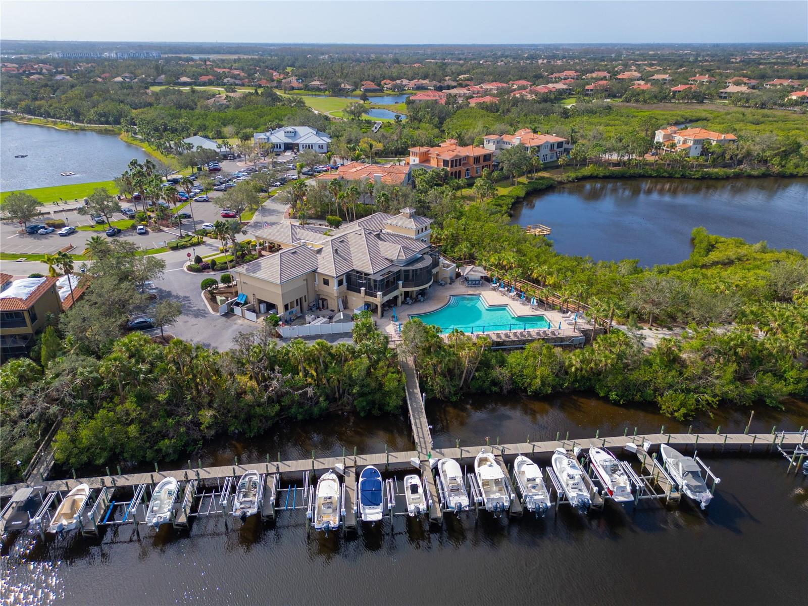 WATERLEFE GOLF & RIVER CLUB - Residential
