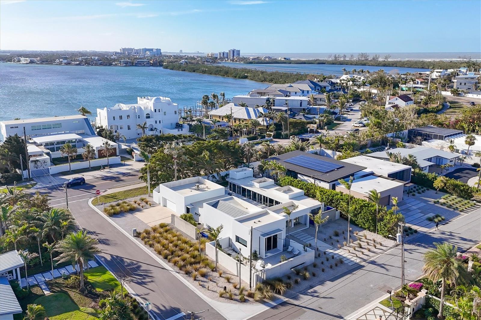 LIDO SHORES - Residential