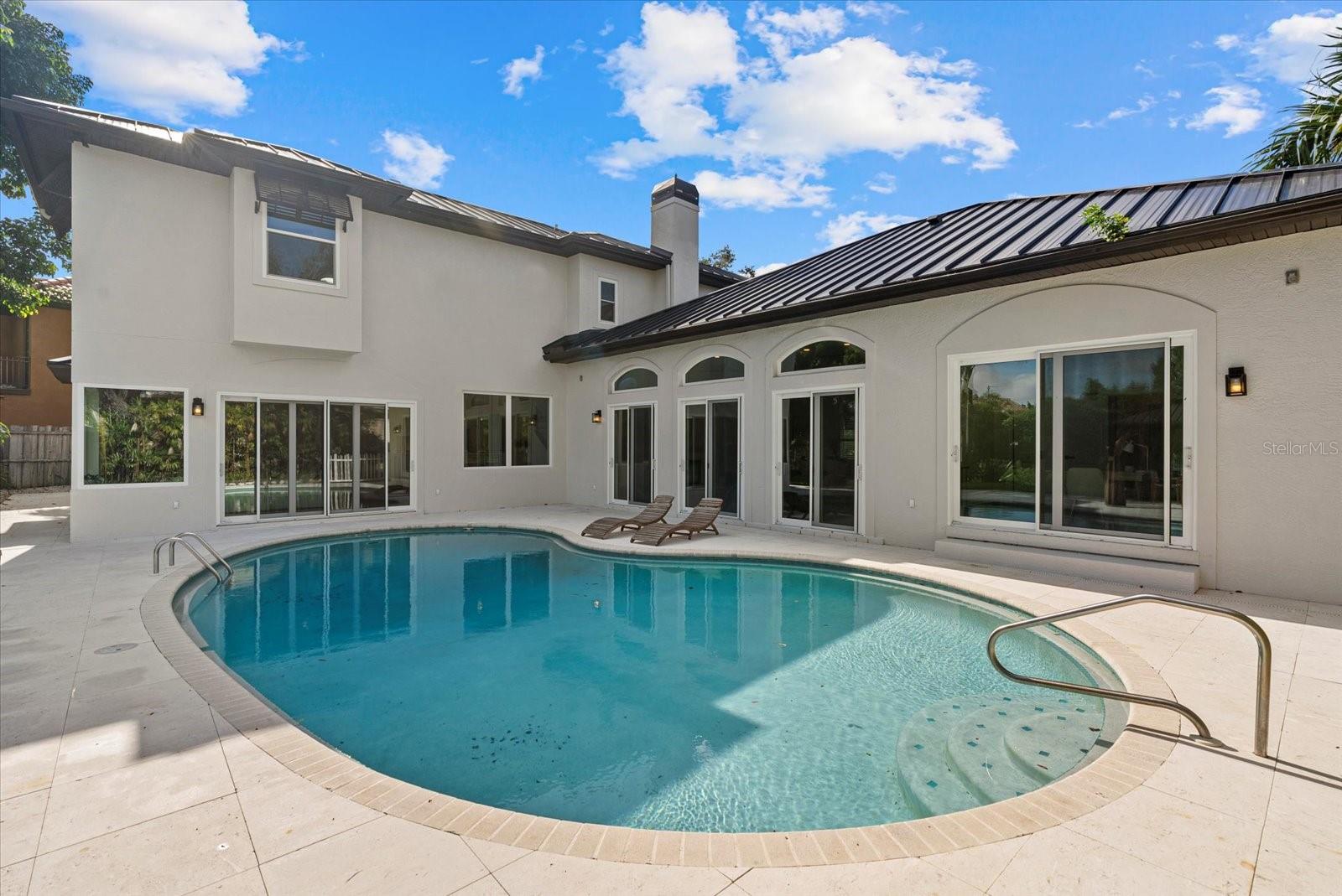 CORAL COVE - Residential