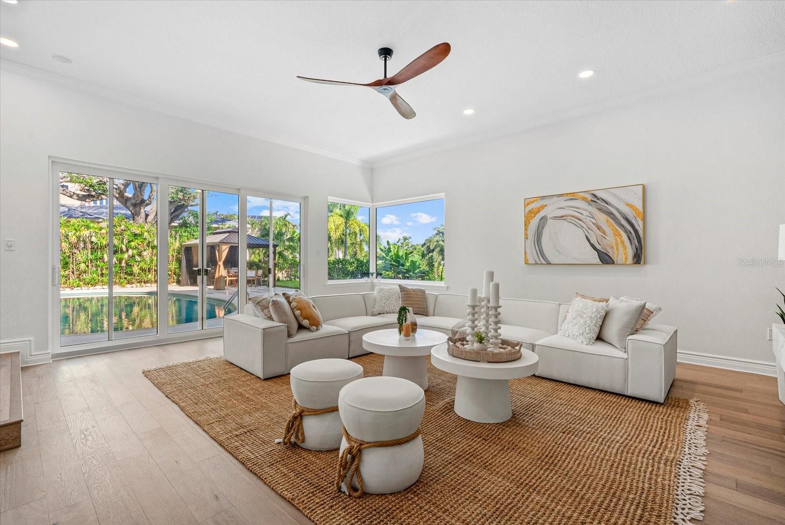 CORAL COVE - Residential
