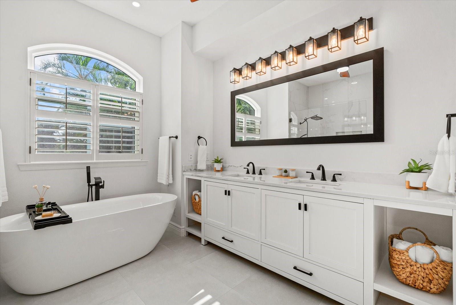 CORAL COVE - Residential