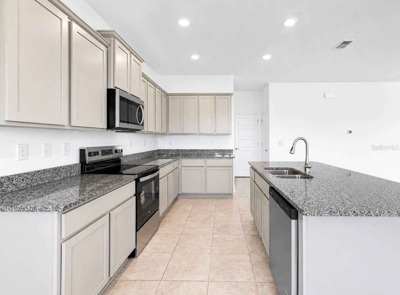 HARMONY CENTRAL PH 2 - Residential