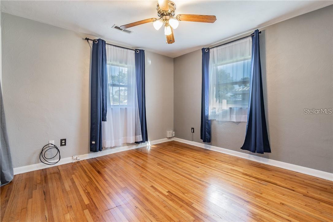 RIVERHILLS PARK UNIT 1 - Residential
