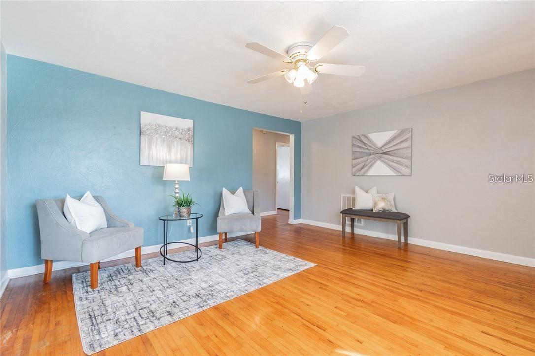 RIVERHILLS PARK UNIT 1 - Residential
