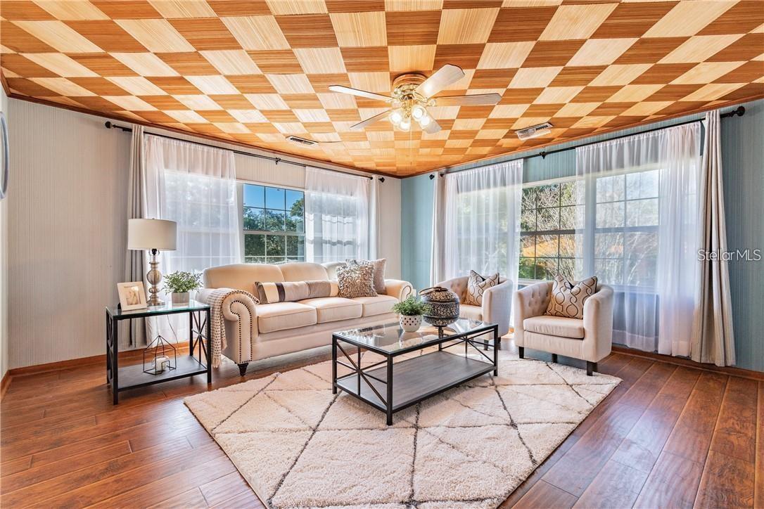 RIVERHILLS PARK UNIT 1 - Residential