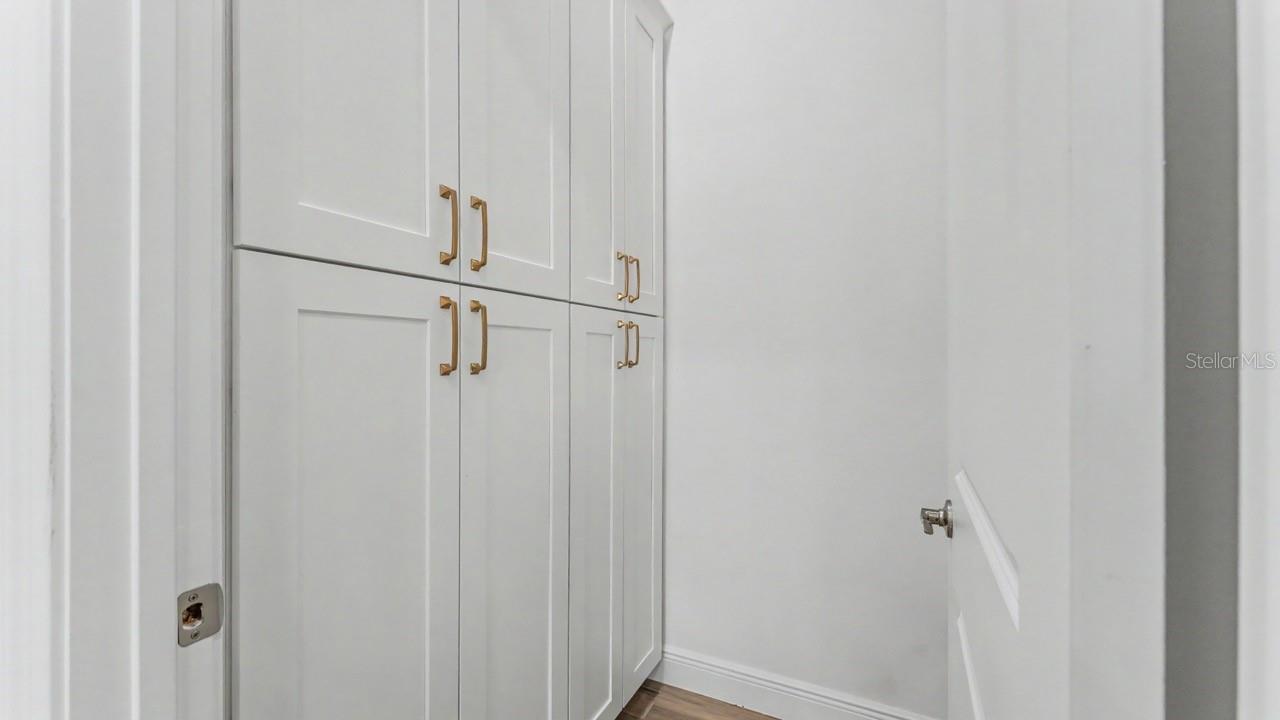 HARBOR HILLS UNIT 01 - Residential