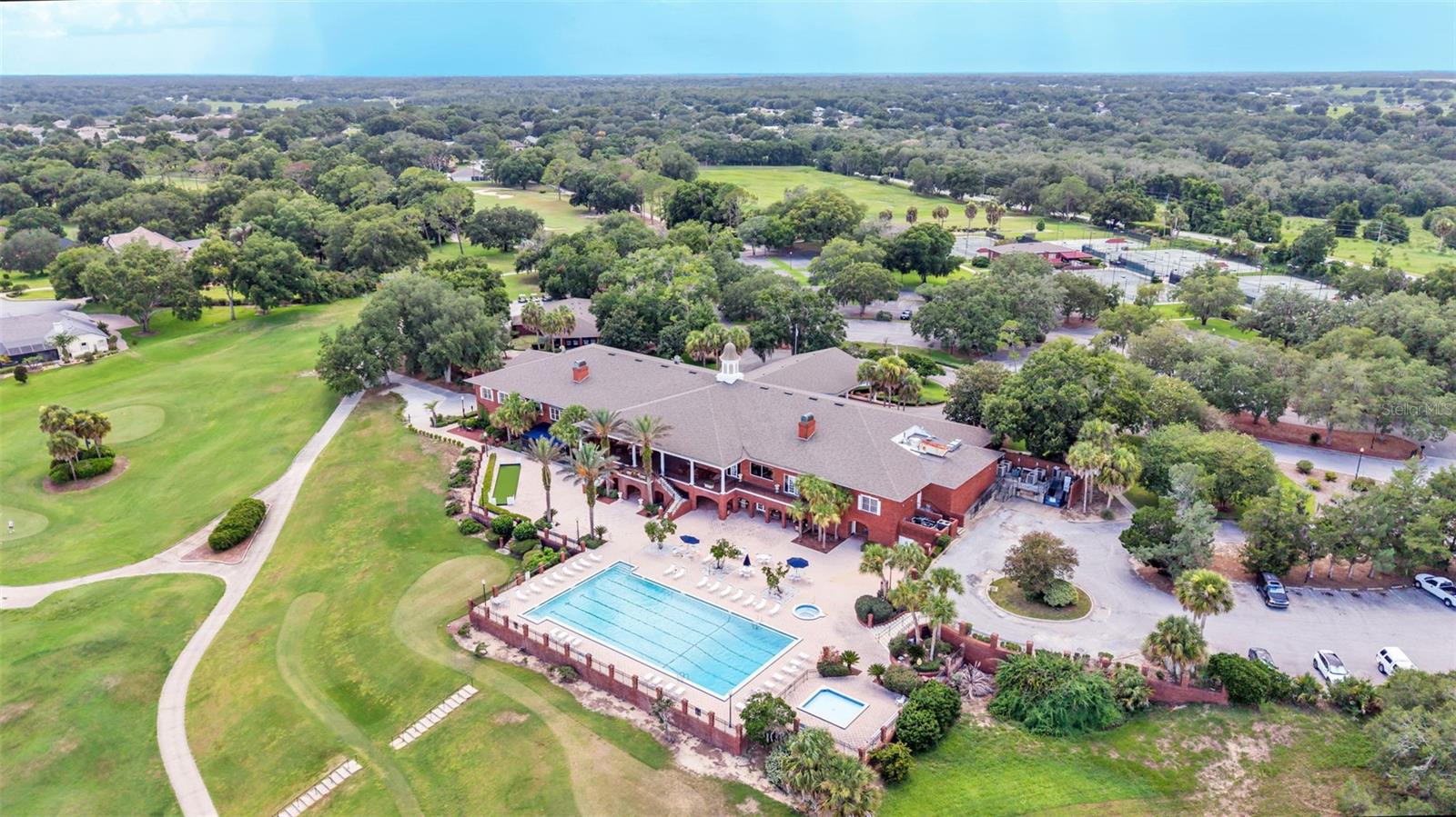 HARBOR HILLS UNIT 01 - Residential