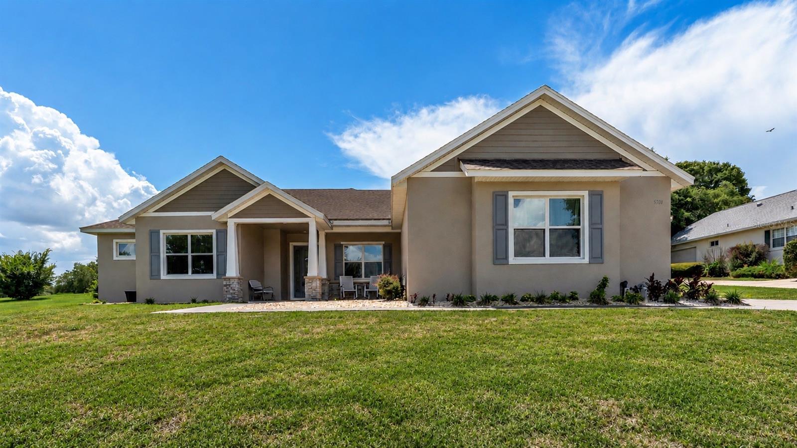 HARBOR HILLS UNIT 01 - Residential