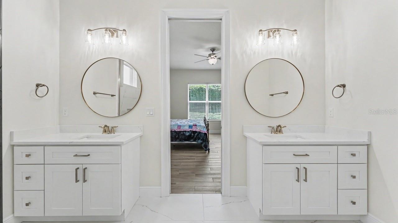 HARBOR HILLS UNIT 01 - Residential