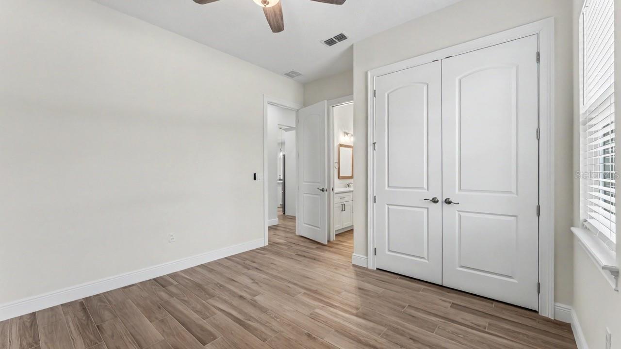 HARBOR HILLS UNIT 01 - Residential