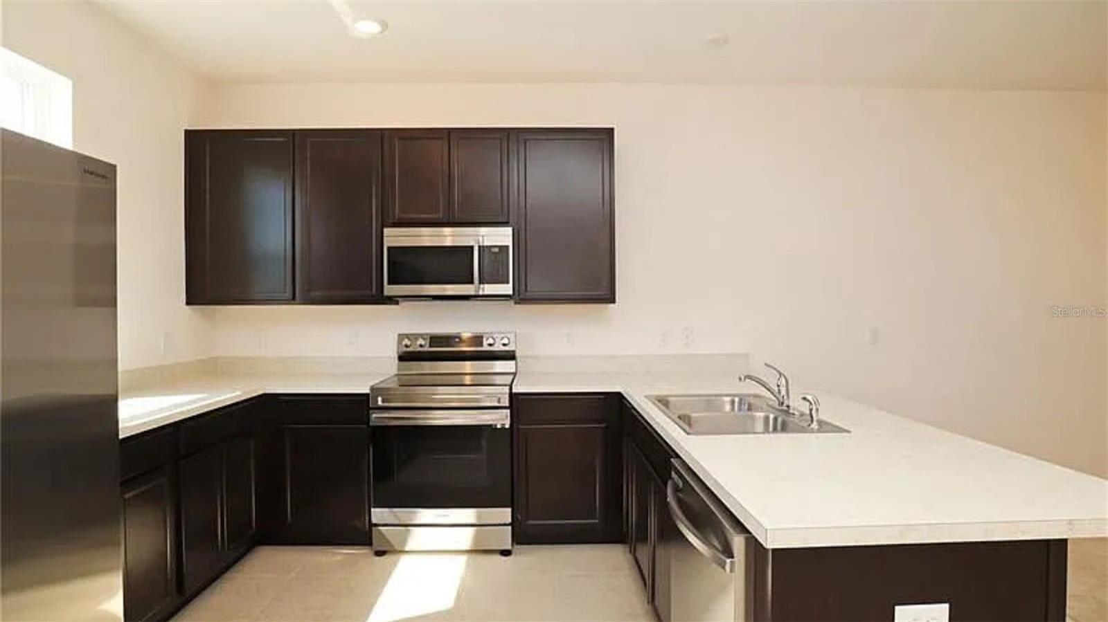 PRESTWICK VILLAGE - Residential Lease