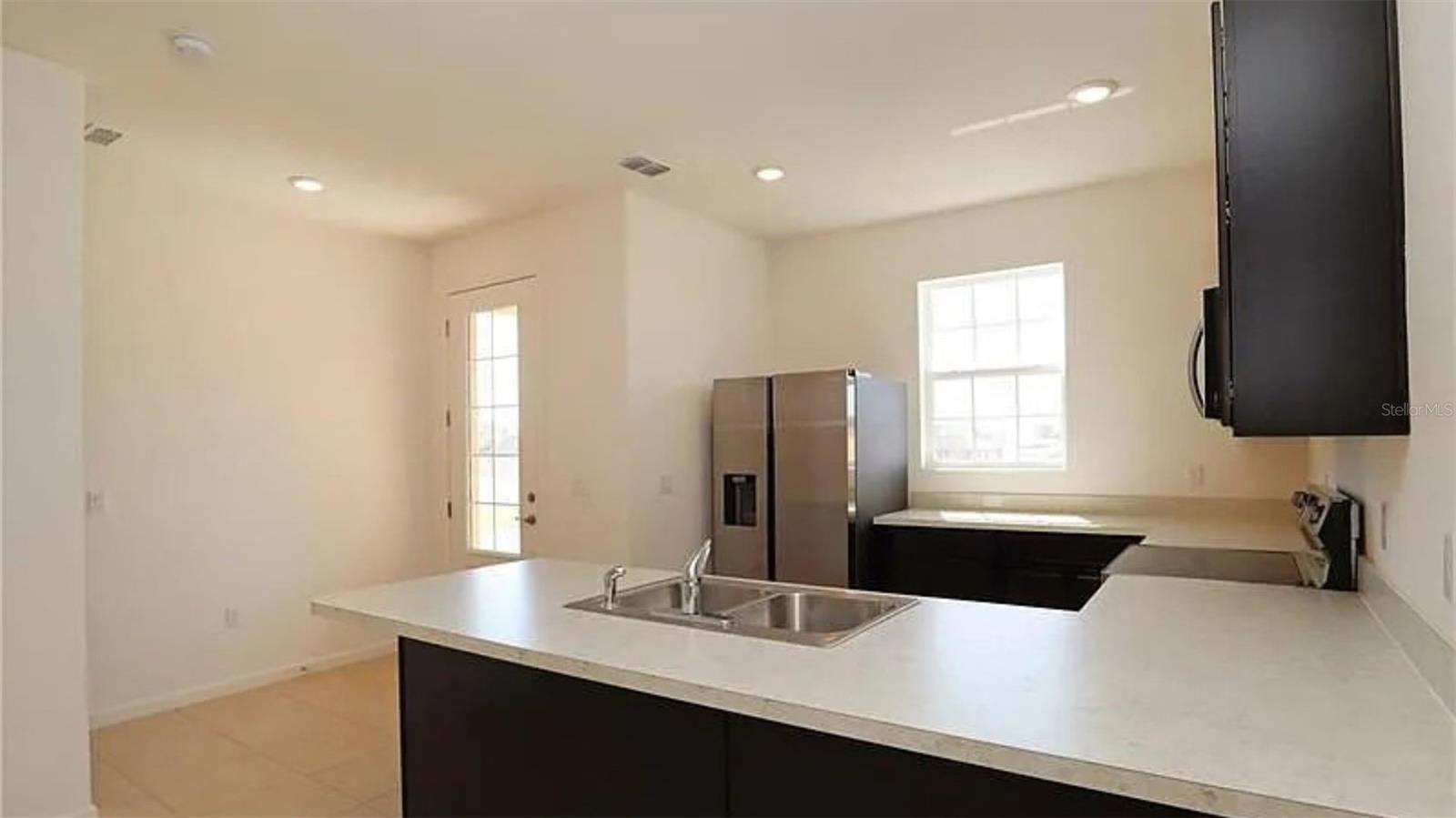 PRESTWICK VILLAGE - Residential Lease