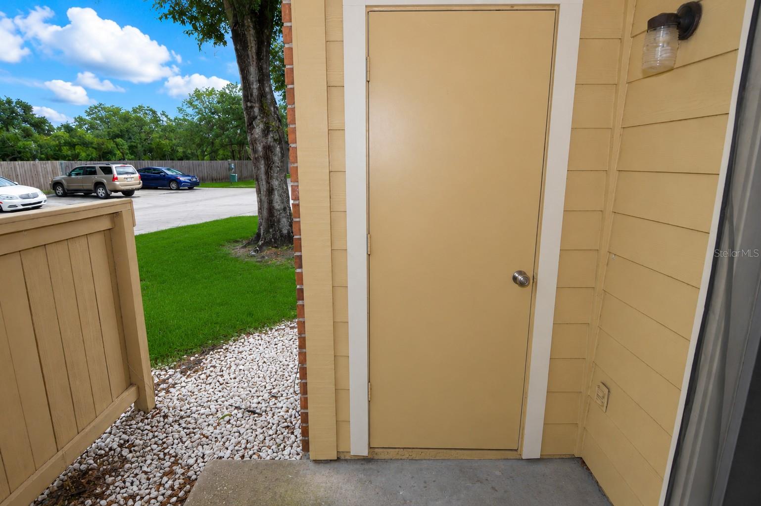 THE GRAND RESERVE CONDO - Residential Lease