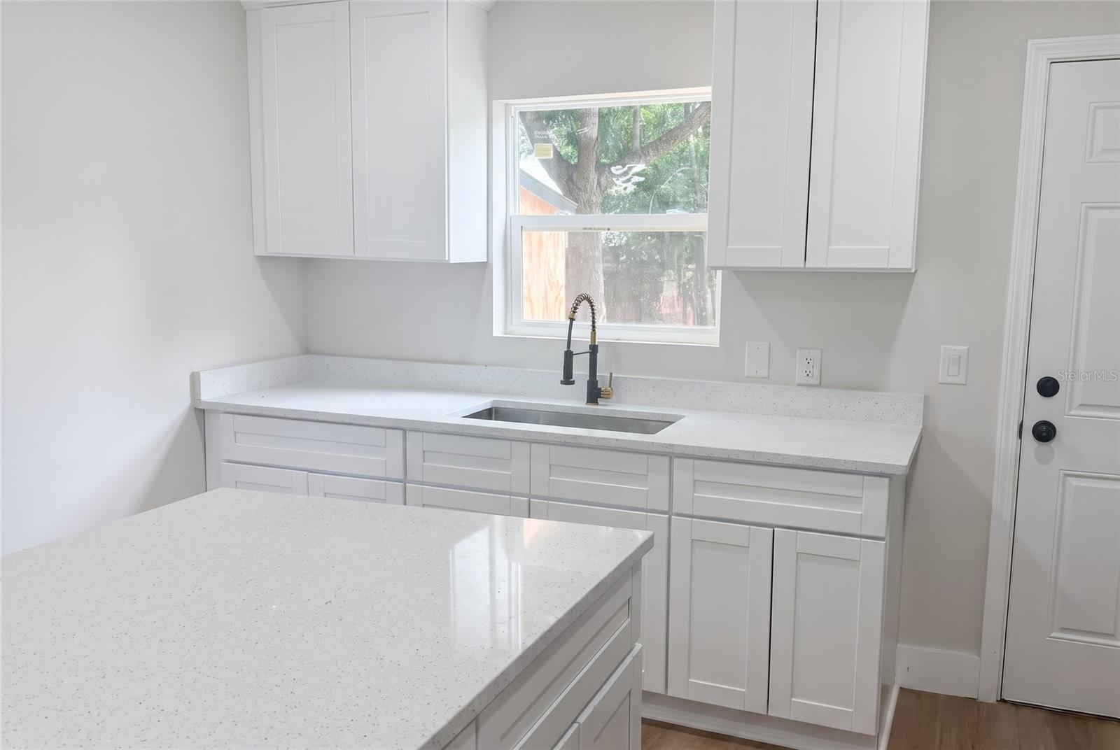 CLERMONT LINCOLN HEIGHTS SCHOOL - Residential Lease