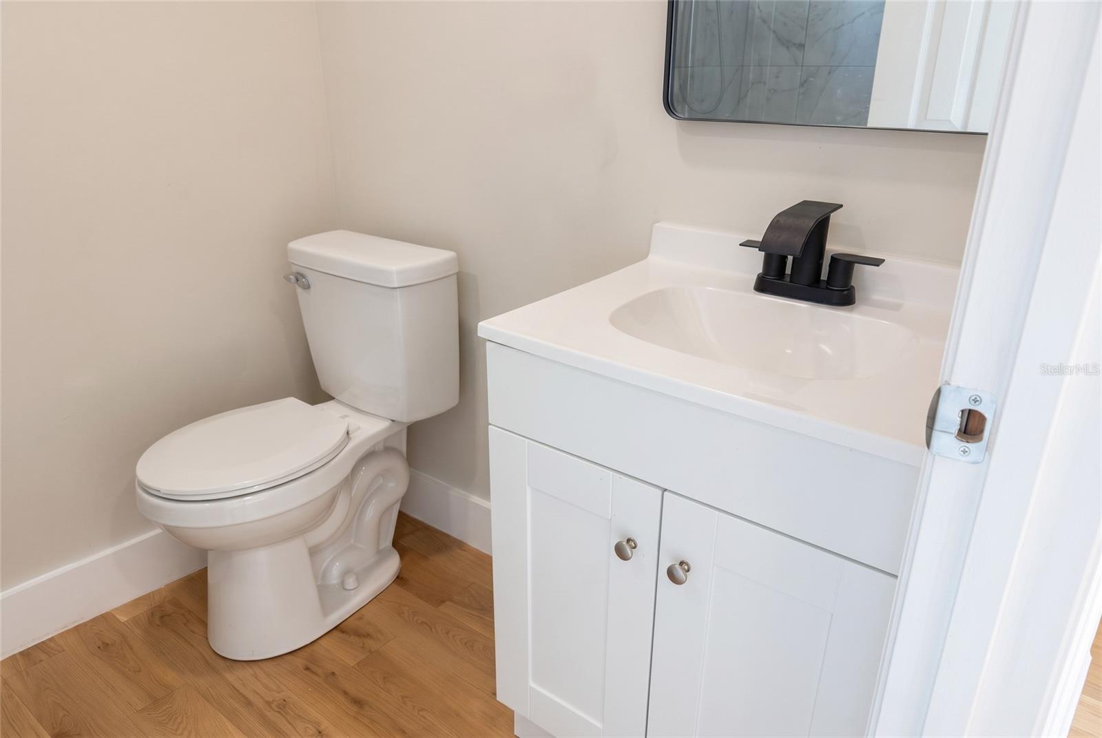 CLERMONT LINCOLN HEIGHTS SCHOOL - Residential Lease