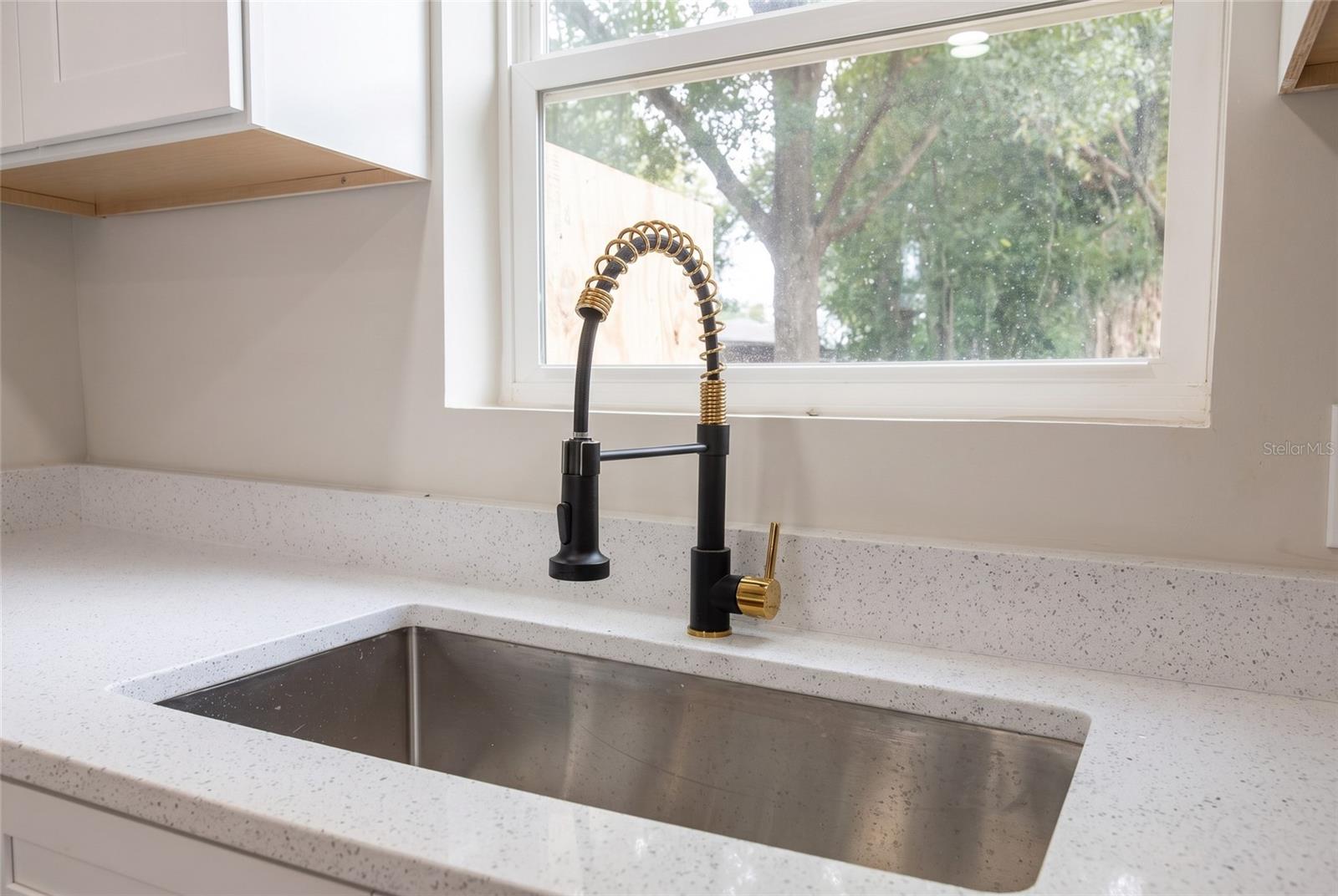 CLERMONT LINCOLN HEIGHTS SCHOOL - Residential Lease