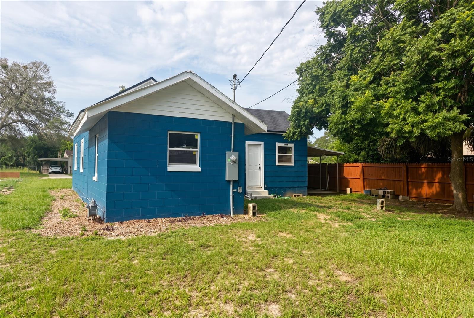 CLERMONT LINCOLN HEIGHTS SCHOOL - Residential Lease