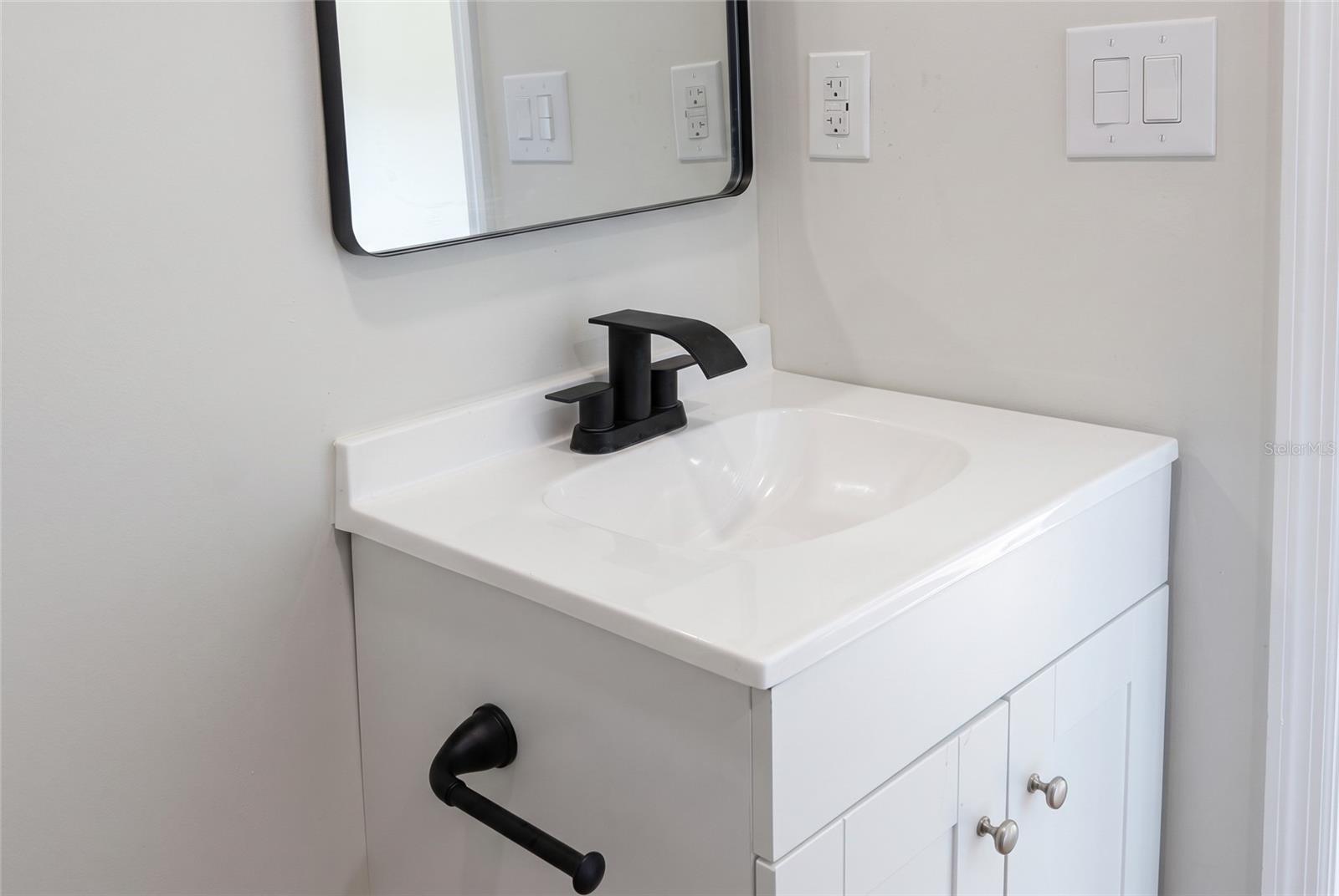 CLERMONT LINCOLN HEIGHTS SCHOOL - Residential Lease