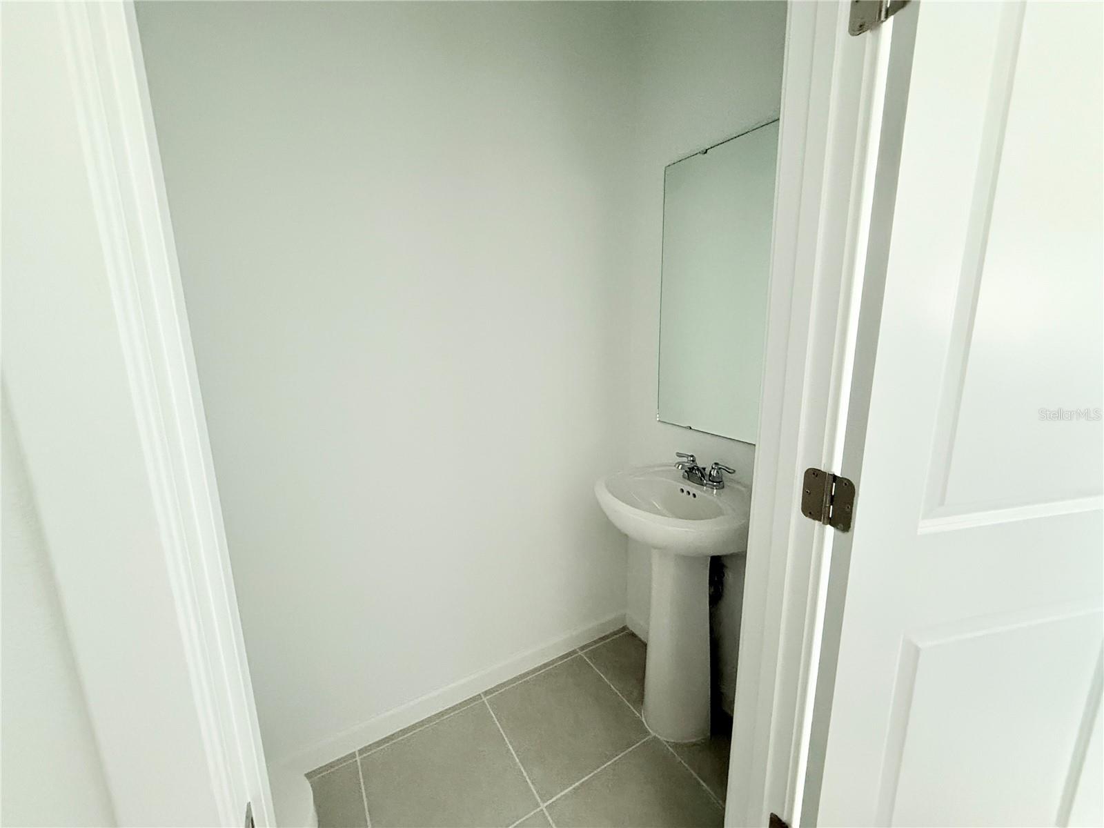 GARDENIA RESERVE - Residential Lease