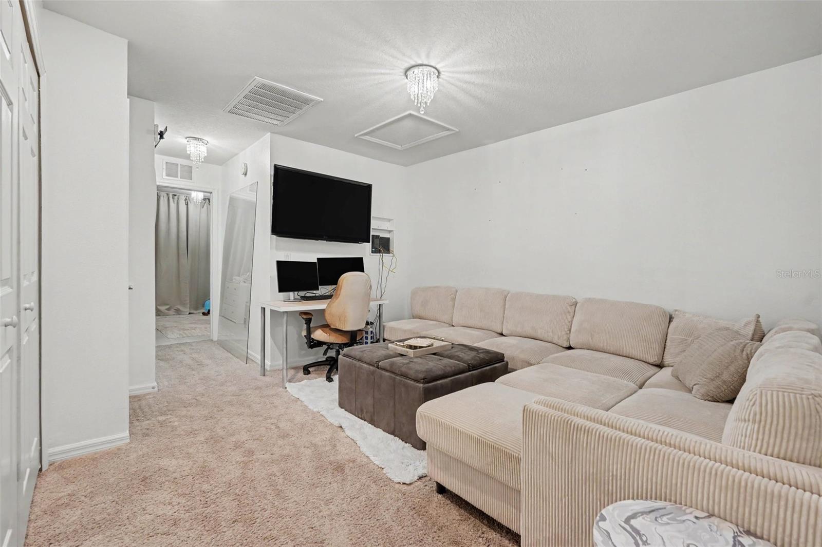 REGO PALMS - Residential