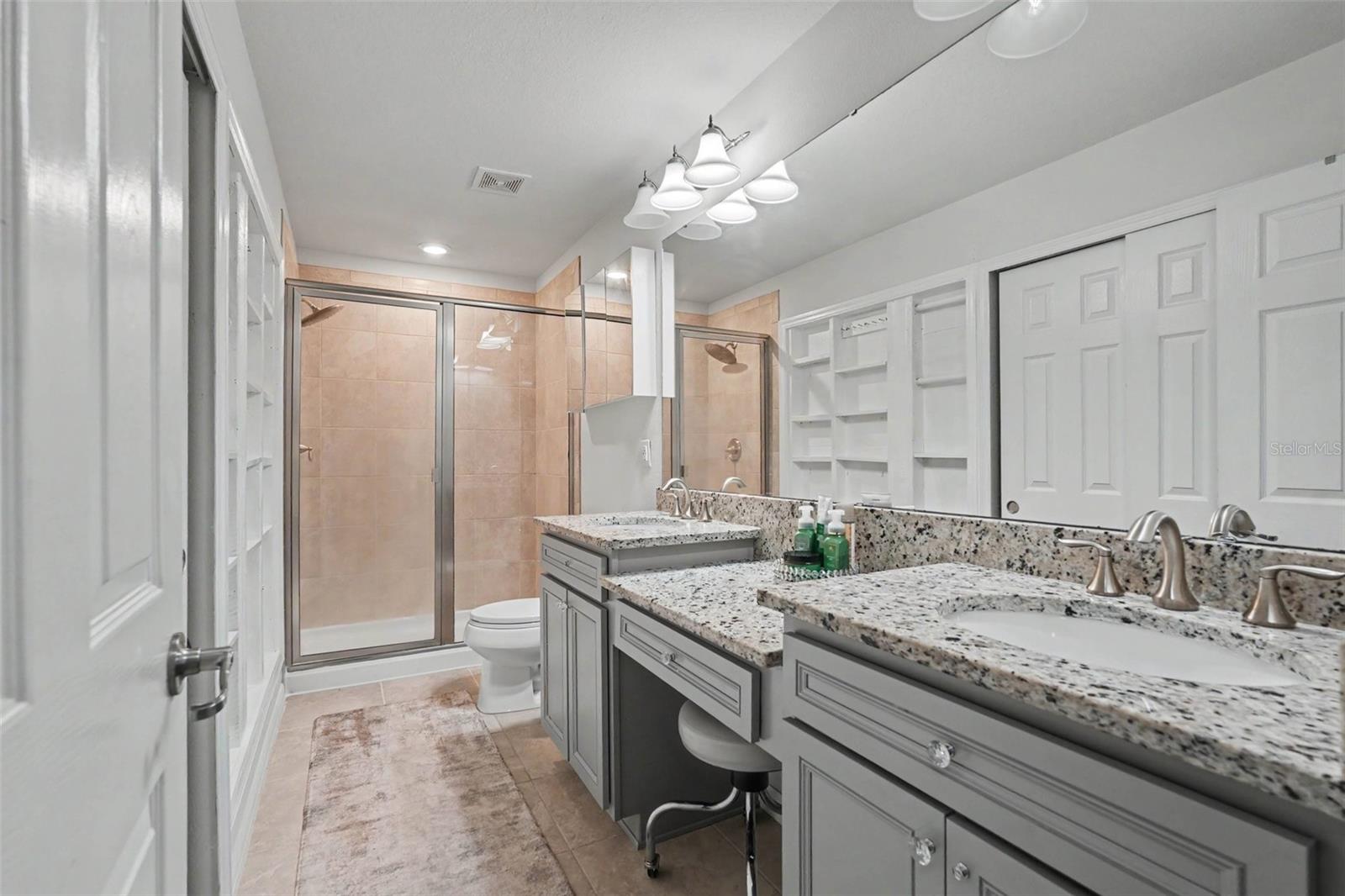 REGO PALMS - Residential