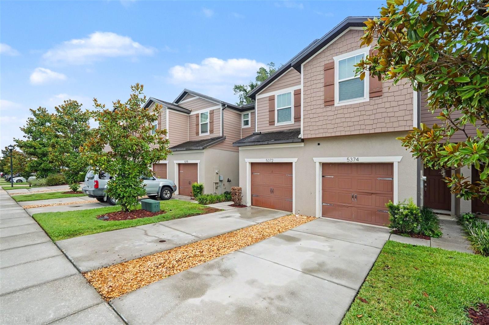 REGO PALMS - Residential