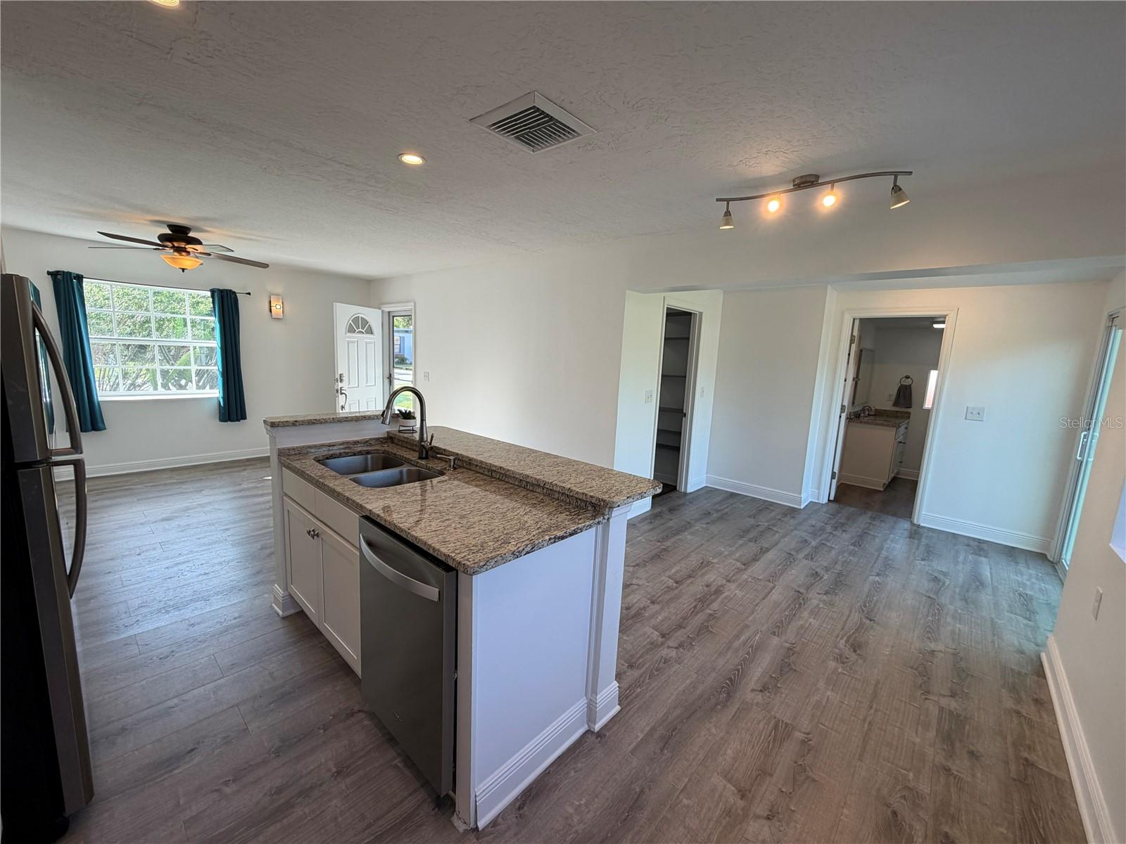 COCOA HILLS SUB - Residential