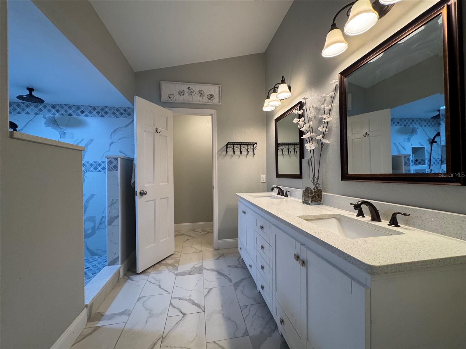 KIRKLAND LAKE ESTATES - Residential