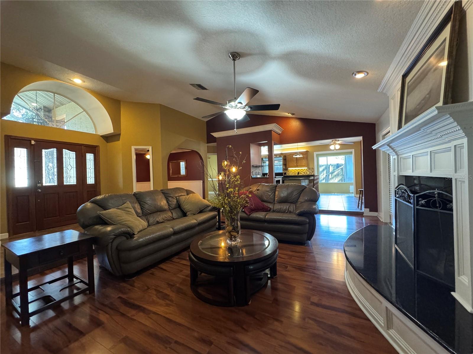 KIRKLAND LAKE ESTATES - Residential