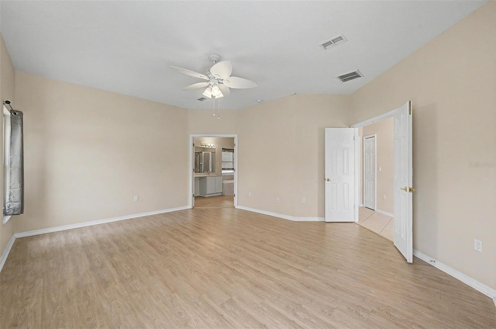 KEY VISTA PH 04 - Residential