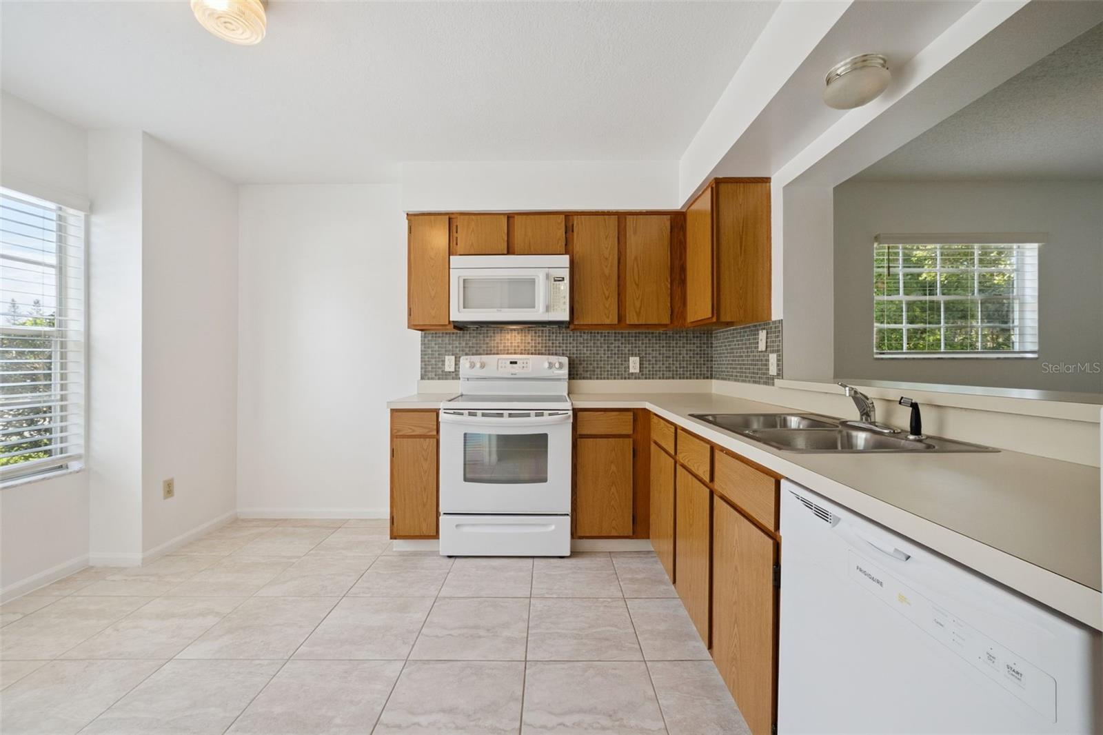 MOUNT GREENWOOD UNIT 4 OF - Residential