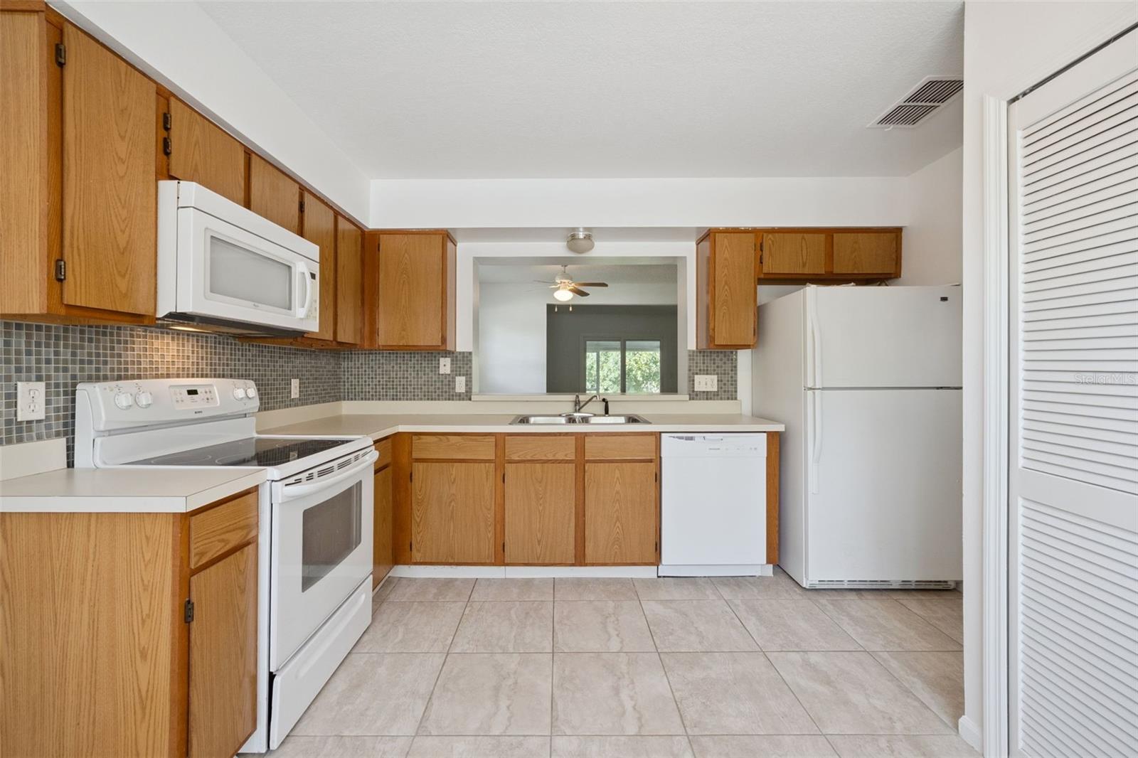 MOUNT GREENWOOD UNIT 4 OF - Residential