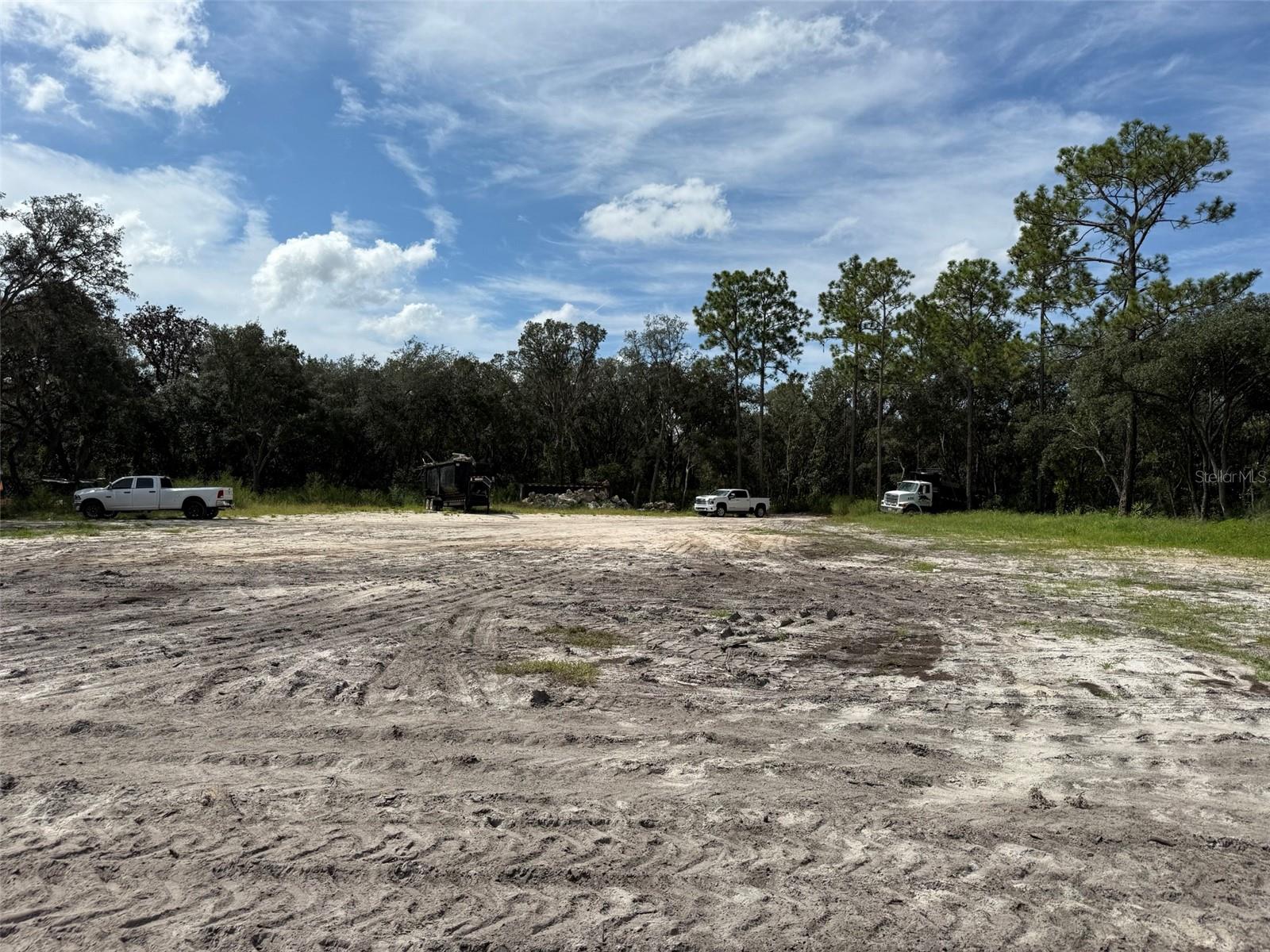 MARION OAKS RANCHES - Land