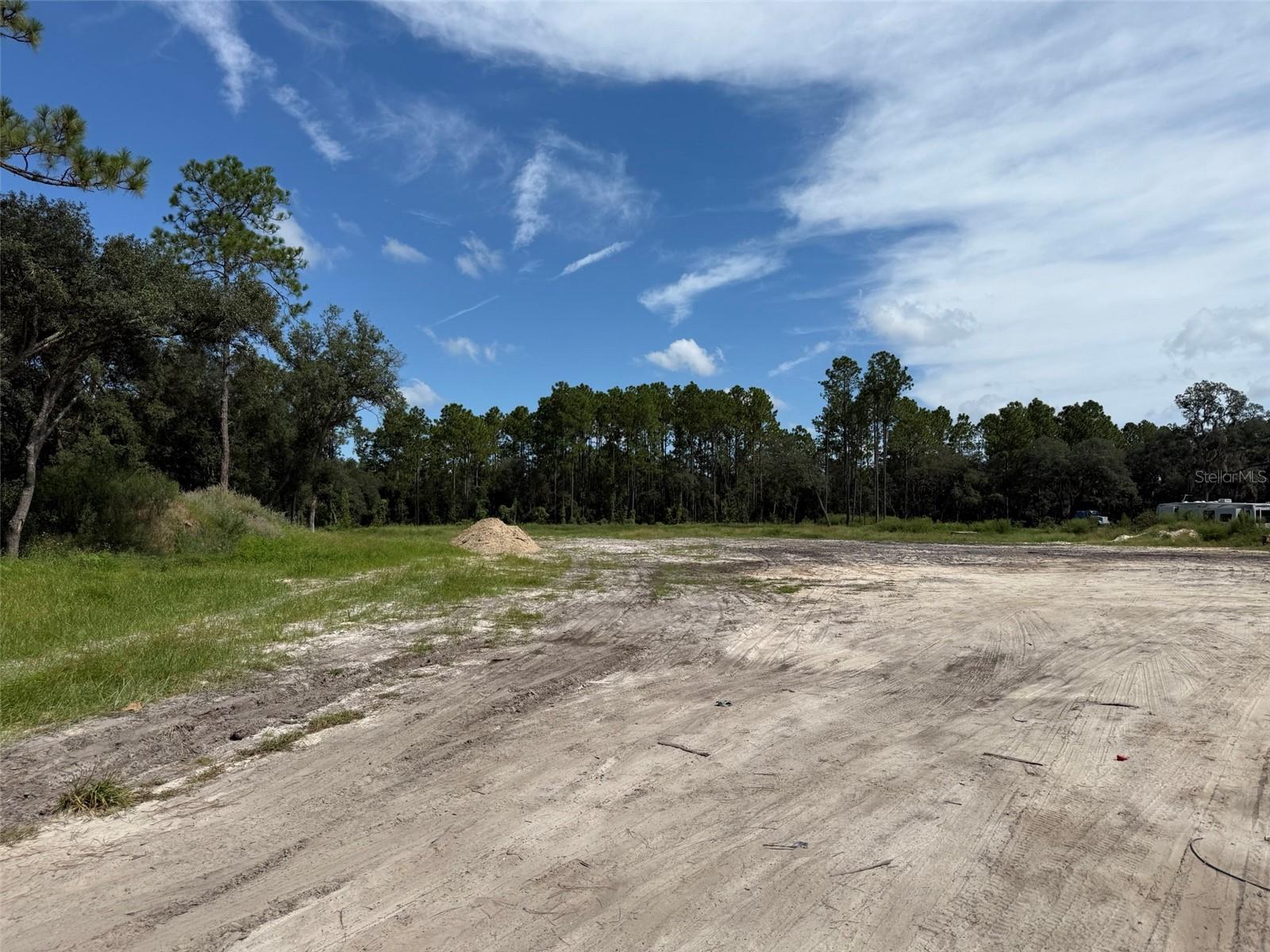 MARION OAKS RANCHES - Land