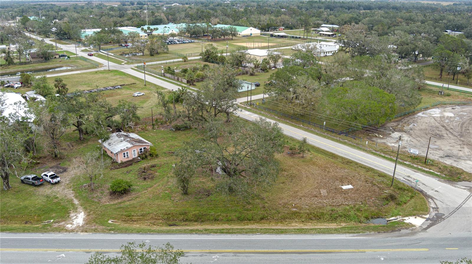 MYAKKA CITY - Commercial Sale