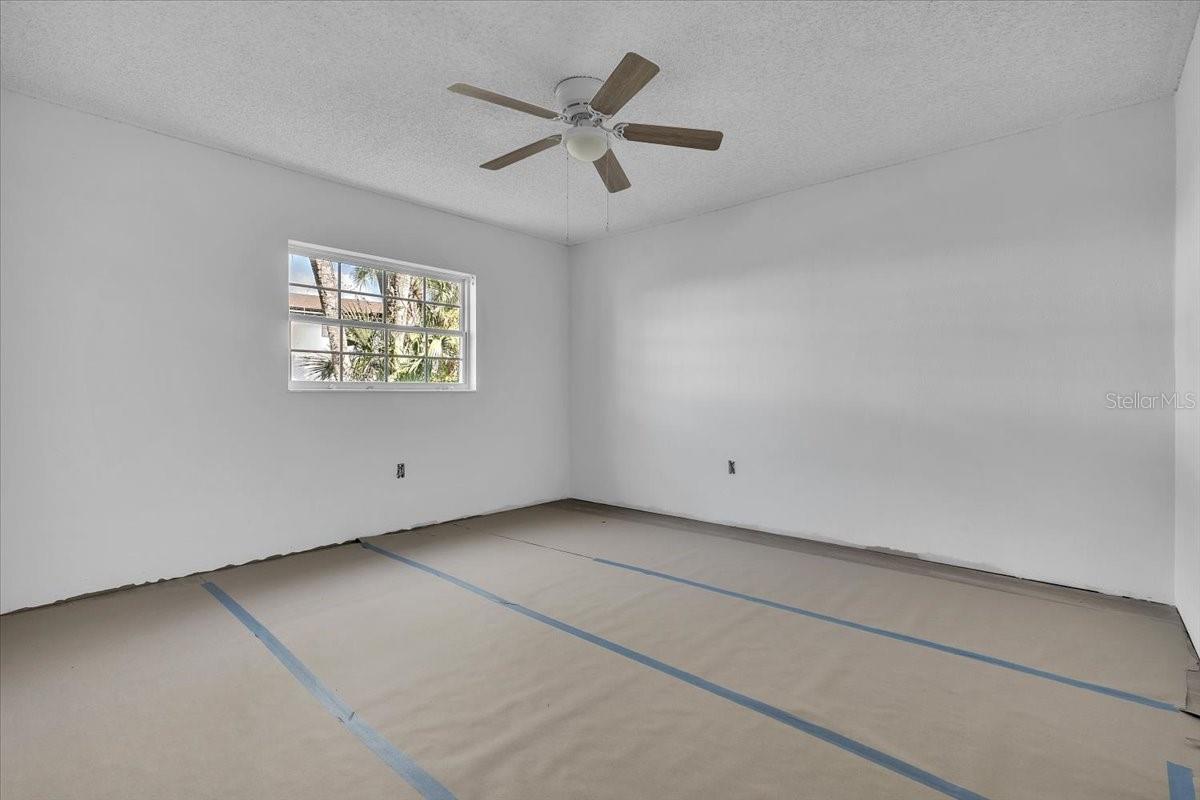 FOXMOOR CONDO - Residential