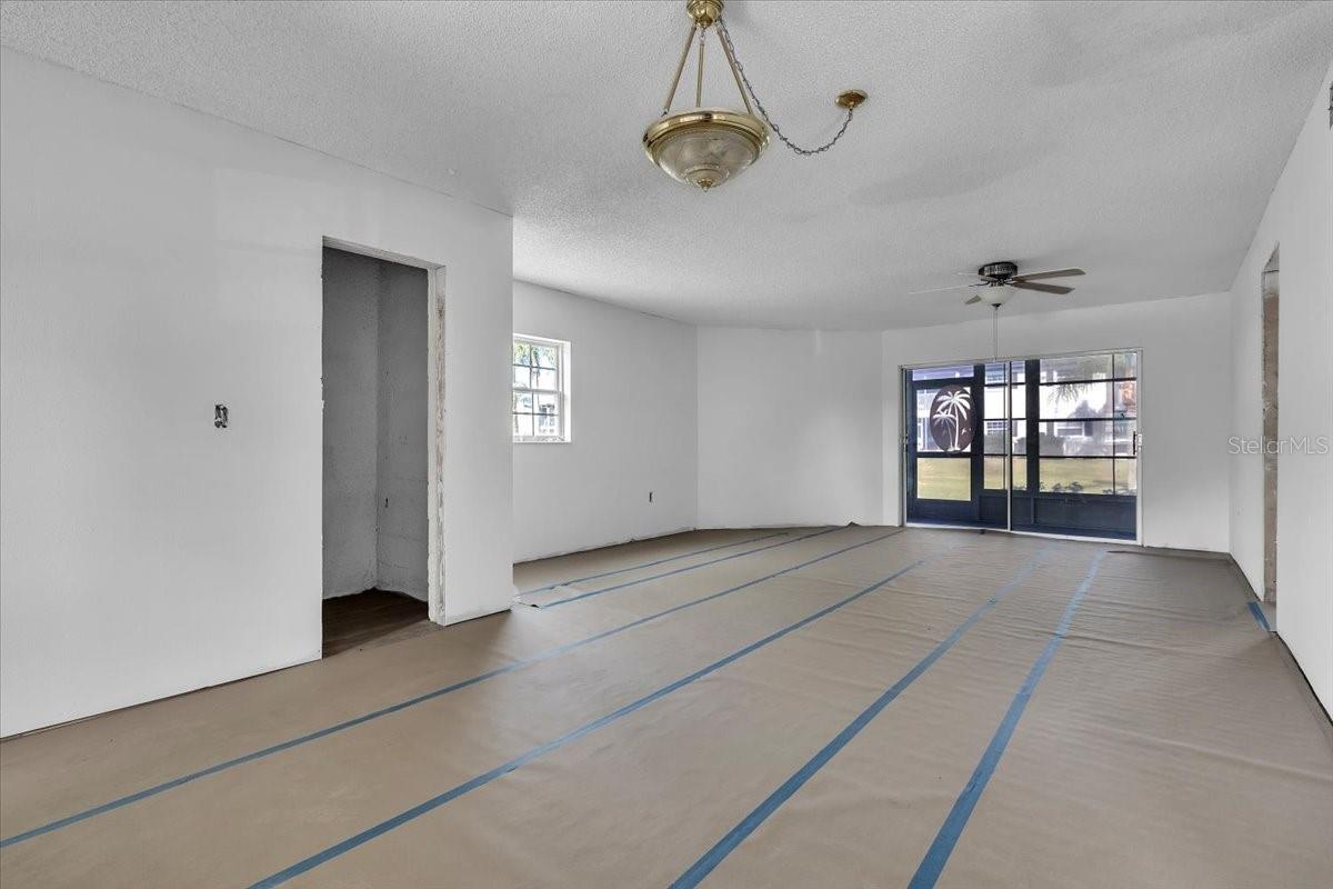 FOXMOOR CONDO - Residential