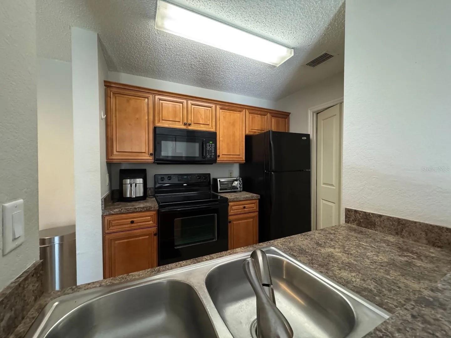 WINDSOR PARK AT GAINESVIL - Residential Lease